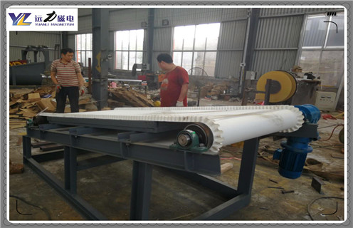 平板式磁选机,山东强磁平板式磁选机_山东强磁平板式磁选机工作原理_选矿规格参数及执行标准 平板式磁选机,山东强磁平板式磁选机_山东强磁平板式磁选机工作原理_选矿规格参数及执行标准