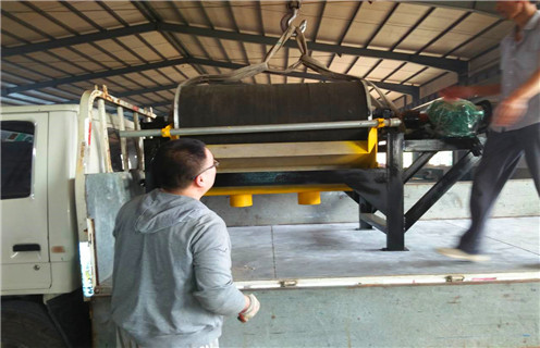 华体会·官方版网站登录入口-华体会(中国)
，小型浆料磁选机的使用提高工作效率_辊式小型浆料磁选机的使用提高工作效率_磁块如何排列