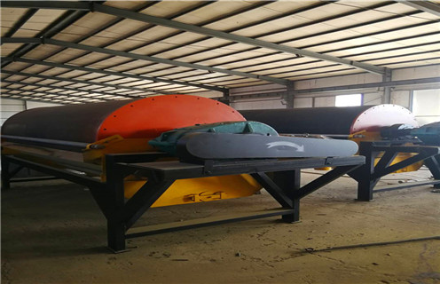 黑钨矿湿式磁选机，云南黑钨矿湿式磁选机_云南黑钨矿湿式磁选机更便捷型号参数及磁场强度